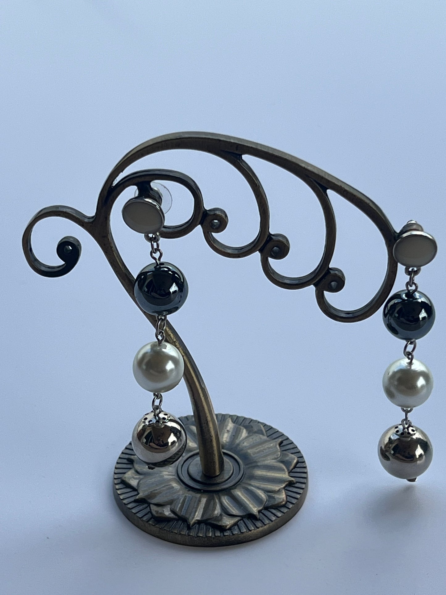 Hepburn Earrings