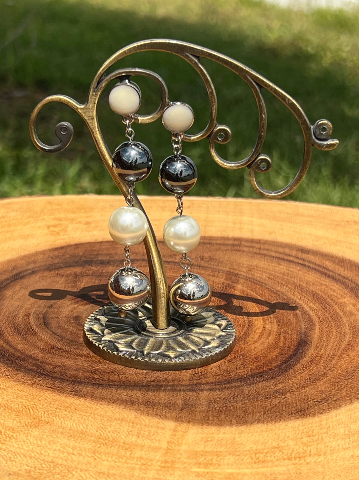 Hepburn Earrings