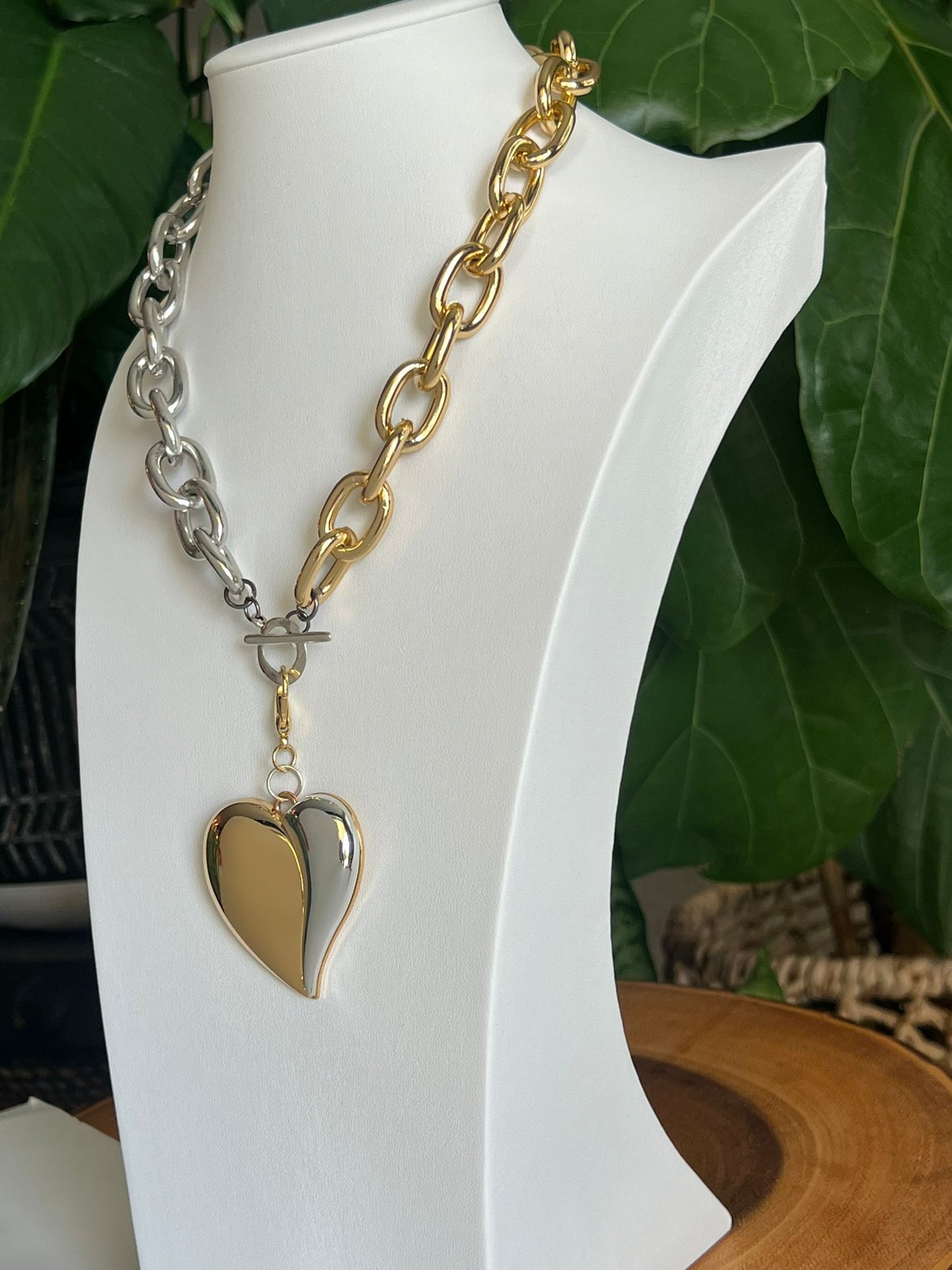 gold and silver heart necklace