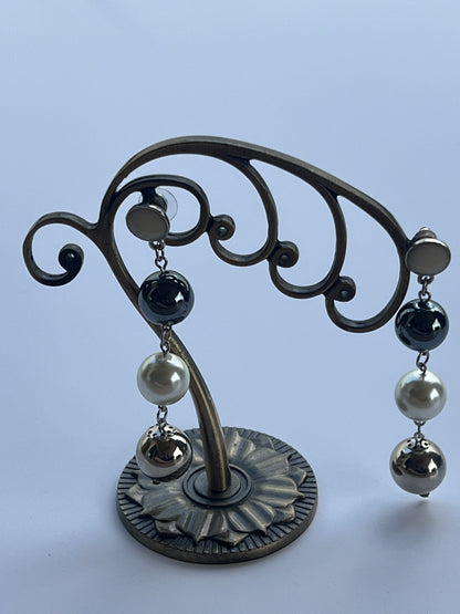 Hepburn Earrings