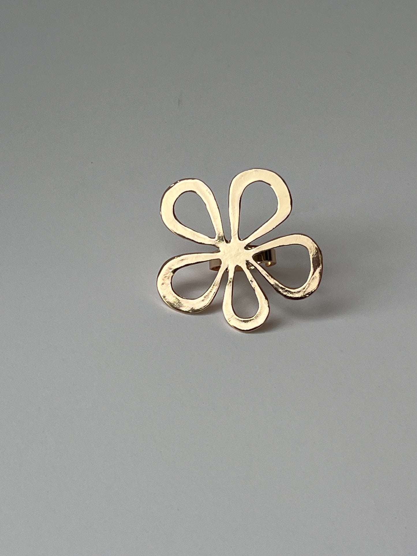 Flowers Cyrus Ring